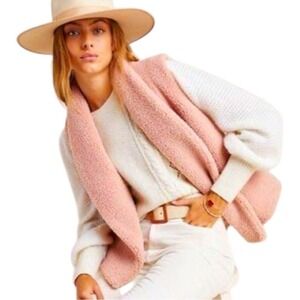 Anthropologie Norla Canada Rhodes Pink Sherpa Faux Fur / Suede‎ Vest Size S / M
